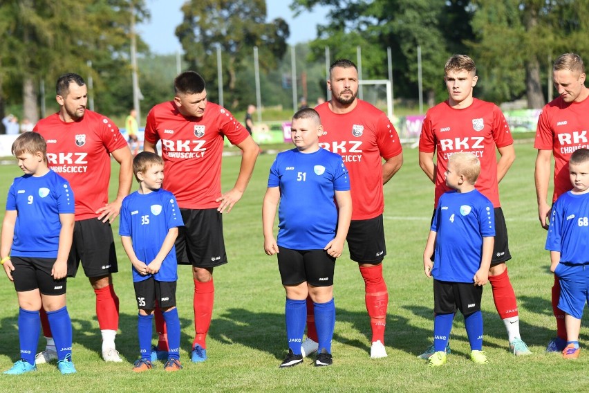 Derby powiatu dla Czarnych Żagań! Po bezbarwnym meczu lepsi okazali się goście, strzelając bramkę z karnego