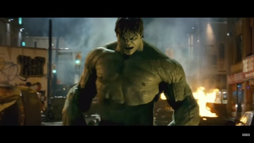 The Incredible Hulk – 2008 

Naukowiec Bruce Banner w wyniku...