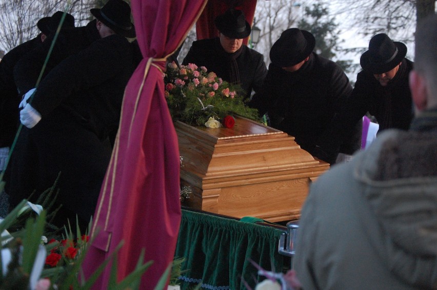 Pogrzeb ofiar morderstwa odbył się w katedrze pw. św. Jana...