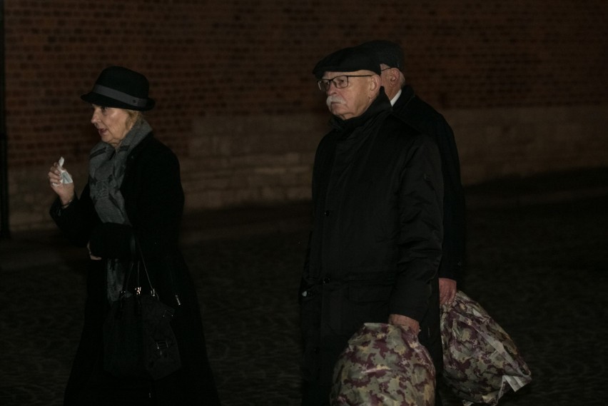 Ponowny pogrzeb Lecha i Marii Kaczyńskich na Wawelu...