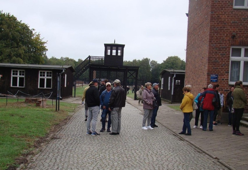 Mieszkańcy Czarliny wybrali się na wycieczkę po Mierzei Wiślanej [ZDJĘCIA]