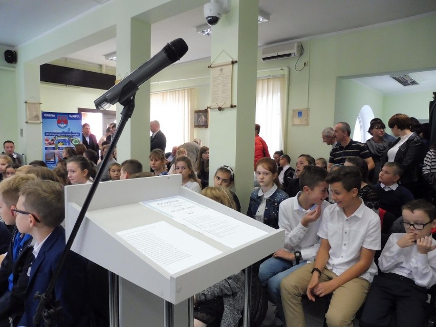  42 uczniów nagrodzonych w finale kampanii edukacyjnej gminy Warta [FOTO]