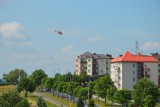 Policyjny helikopter krąży nad Wieluniem. Trwają poszukiwania mieszkańca Gaszyna ZDJĘCIA FILMY