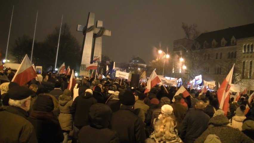 Problem KODu, zabójczy smog, sprytni złodzieje i nowa usługa...