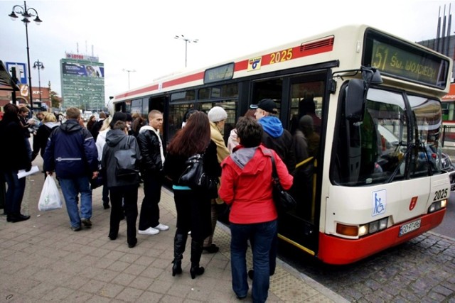 Warbus obsługuje linie autobusowe m. in. w Trójmieście.
