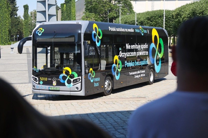 NesoBus powstał właśnie w Polsce. Autobus zabierze na pokład...