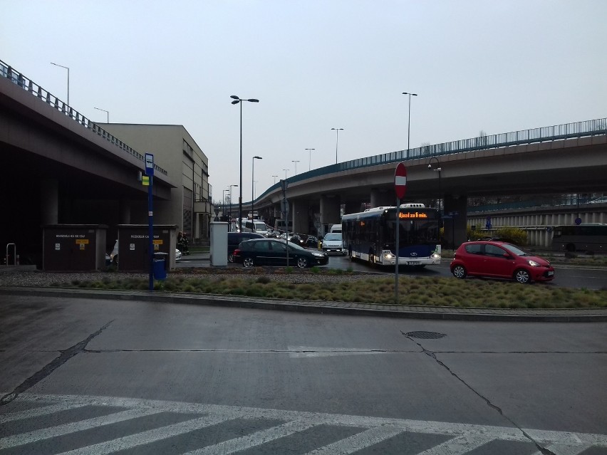 Kraków. Wypadek w tunelu pod Dworcem Głównym 