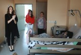 Jasny promyk w tanowskim hospicjum. Do chorych przyjechała Miss Polski 2022 