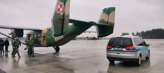 W transporcie lotniczym narządu pobranego od dawcy pomogło wojsko, a konkretnie piloci z 33 Bazy Lotnictwa Transportowego w Powidzu.