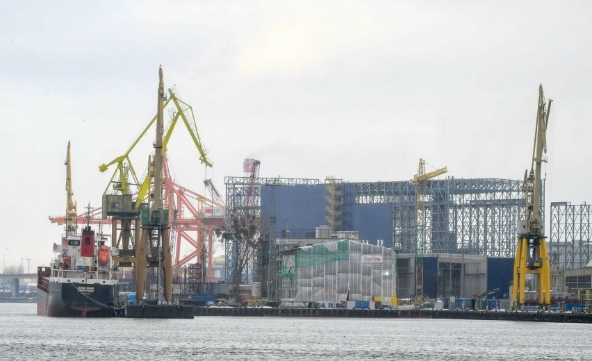 Port Gdynia z nową umową. Podpisano ją ze szwedzkim...