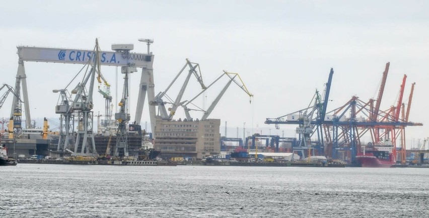 Port Gdynia z nową umową. Podpisano ją ze szwedzkim...