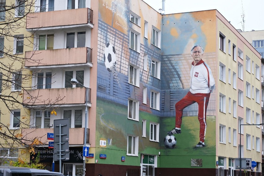 Warszawa oddała hołd Kazimierzowi Górskiemu. Odsłonięto...