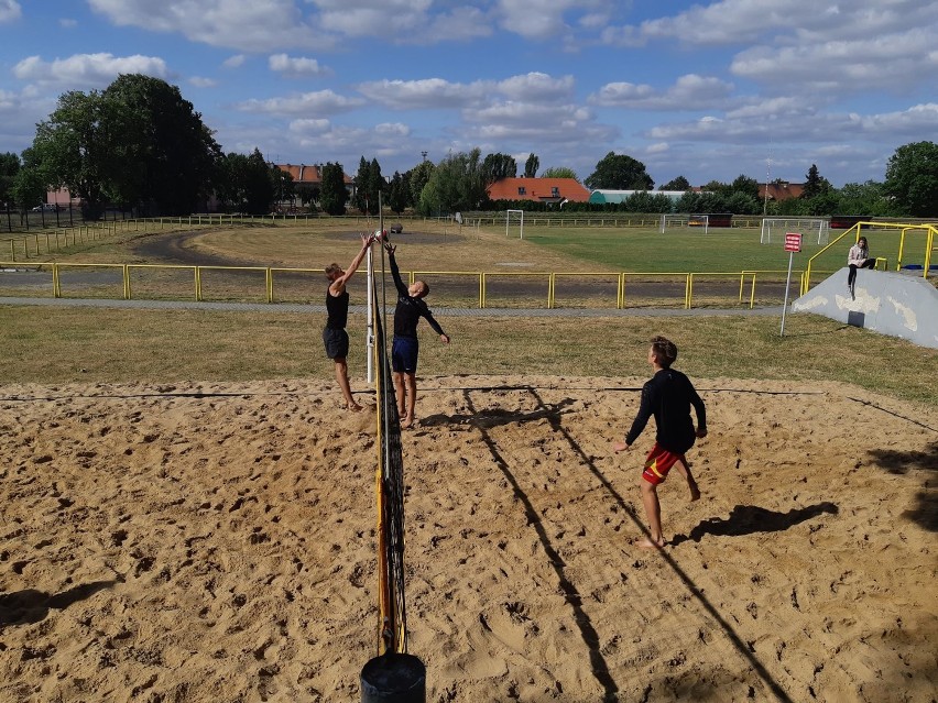Pierwszy turniej Piłki Plażowej w Zduńskiej Woli Karsznicach