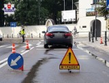 Janów Lubelski: Kierowca infiniti potrącił na przejściu dla pieszych 28-latkę i jej 5-letnią córeczkę