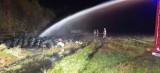 Płonęło półtorahektarowe składowisko opon w Lucinie koło Nowęcina