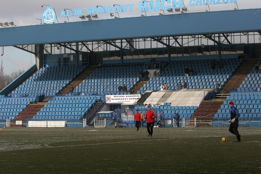 Stadion w Chorzowie. Jest sens go budować?