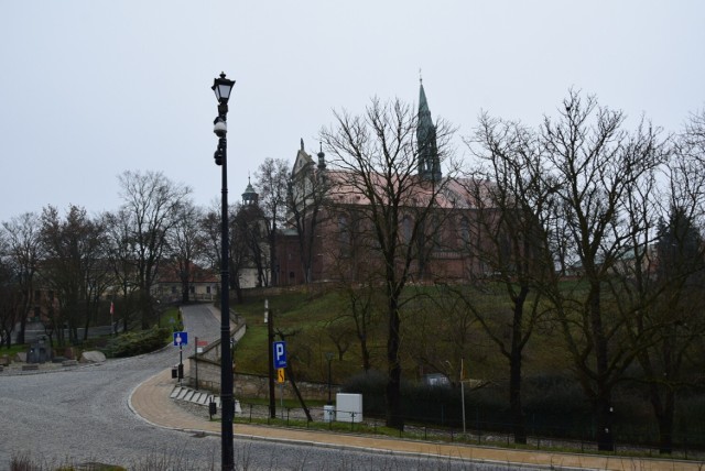 Wymianą objęto ulice na terenie ścisłego centrum jak i na drogach dojazdowych na obrzeżach, łącznie z drogami krajowymi i wojewódzkimi.