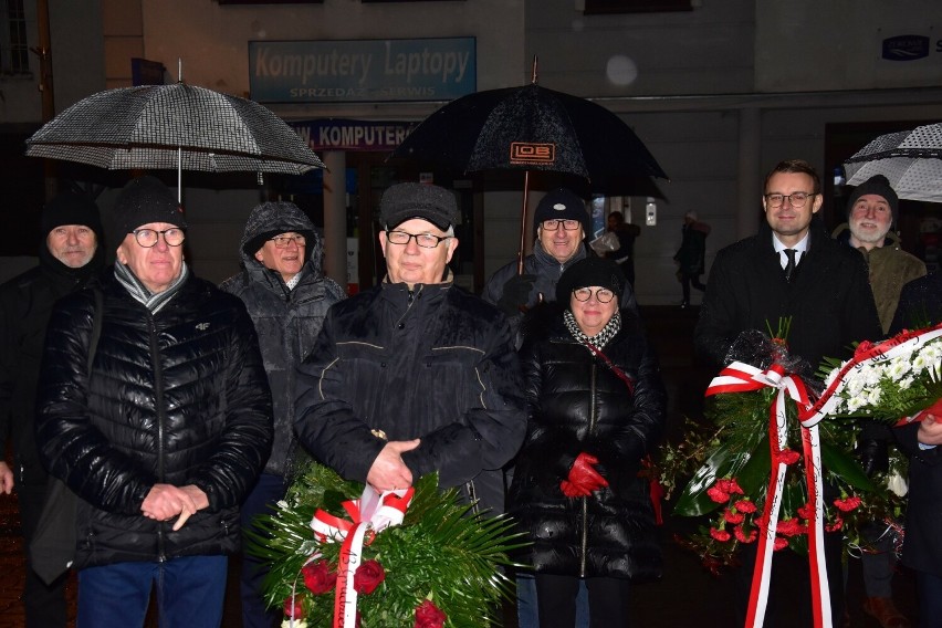 Obchody Dnia Pamięci Ofiar Stanu Wojennego przy Pomniku Walk...