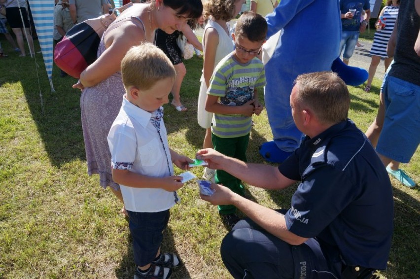 Piknik w Złochowicach z udziałem policji