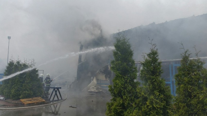 Pożar w zakładzie mechanicznym w Zaporze
