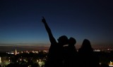 Perseidy 2022 w Tarnowie. Dziś noc "spadających gwiazd". Gdzie najlepiej obserwować niebo w Tarnowie i okolicy, by zobaczyć deszcz meteorów?