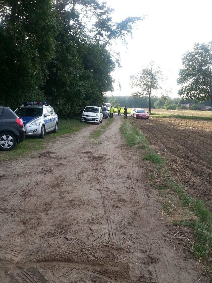 Grońsko. Zwłoki policjanta w lesie