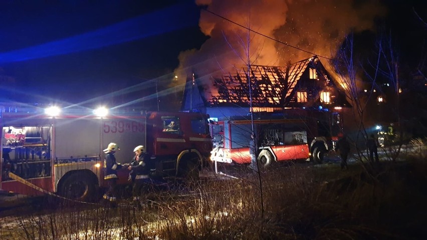 Dramat w powiecie suskim! Jedna osoba zmarła na skutek pożaru