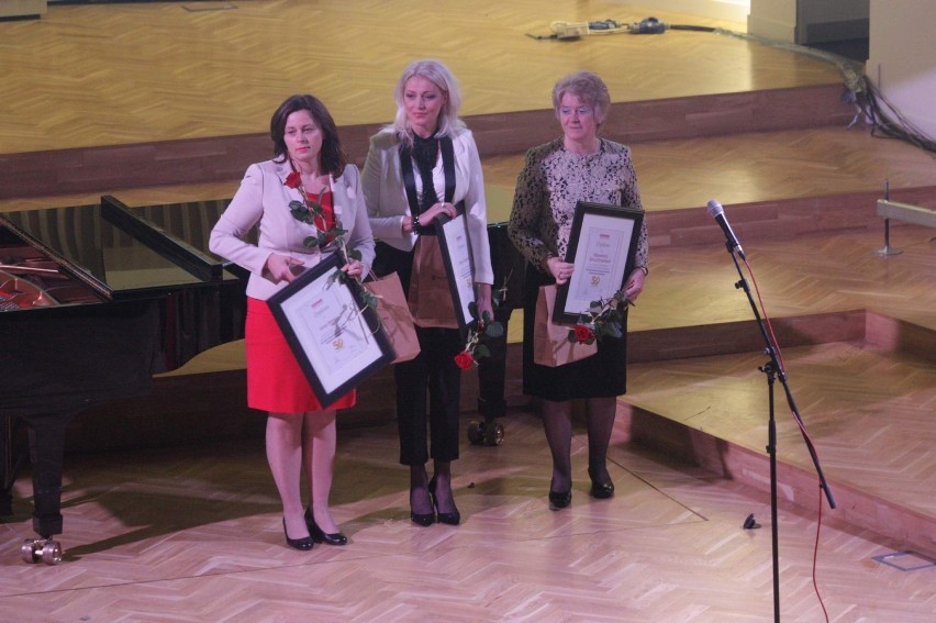 Anna Nemś (na zdjęciu pierwsza z lewej) zajęła 14....