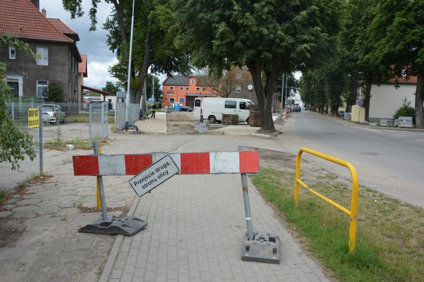Rozbudowa  przebudową ulicy Kazimierza Wielkiego w Lęborku z budową kanalizacji deszczowej i oświetlenia ulicznego