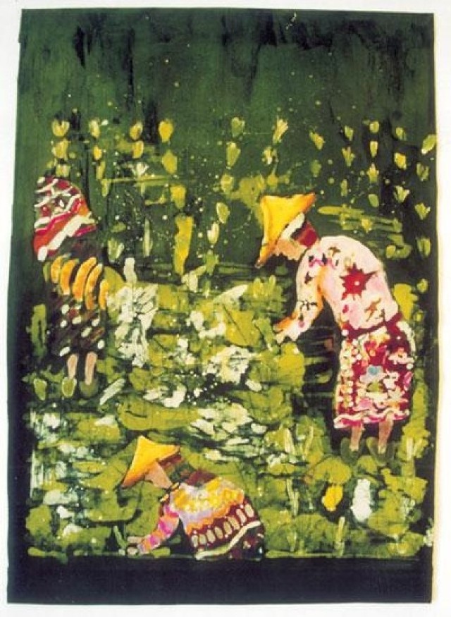 Na zdjęciu: Jeden z batików powstałych w Pracowni (Ewa Lenart "Magiczne pola ryżowe)