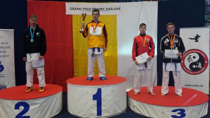 Pleszewscy karatecy z medalami Pucharu Świata w Czechach