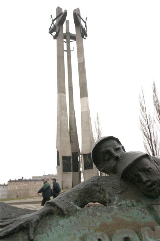 Dziś zamiast jednego komitetu mamy dwa, a uczestnicy sporu...