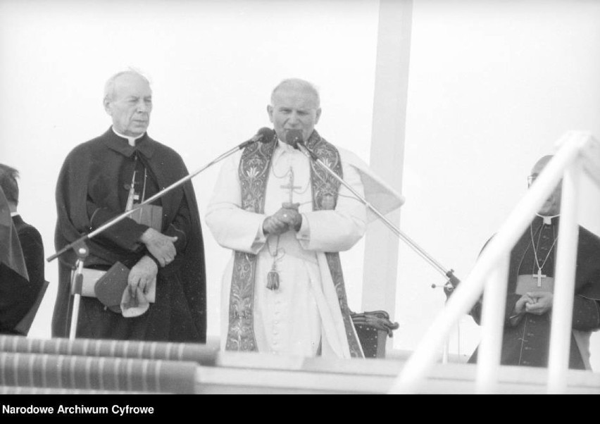 Szydłowo dla Jana Pawła II. Miłość i wdzięczność wyrażona w teledysku! 