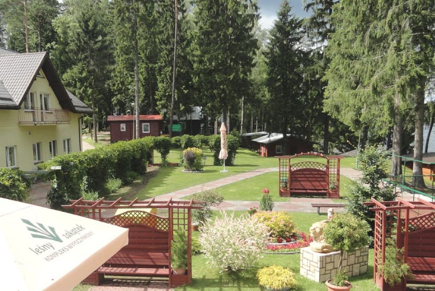 Leśny Zakątek - ośrodek wypoczynkowy i kilkadziesiąt domków nad jeziorem w Gołdapi na sprzedaż  [12.01.2021]