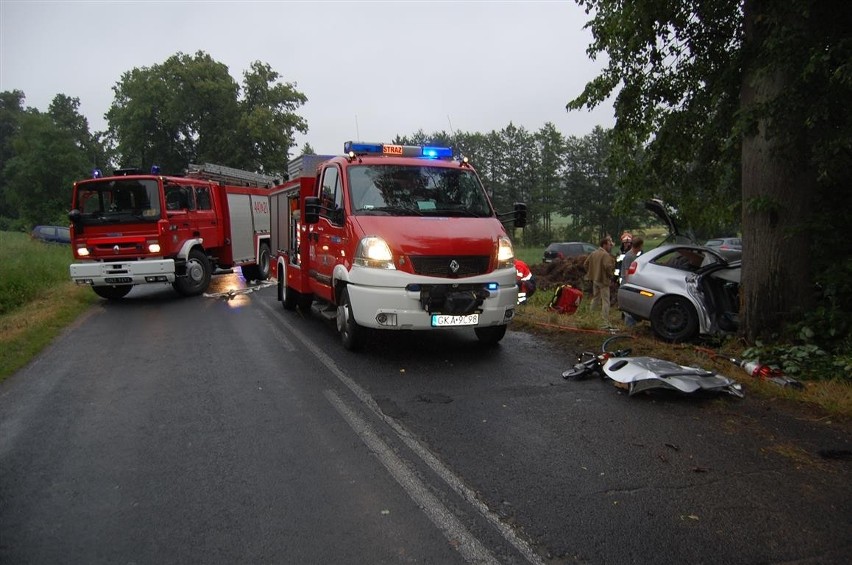 Wypadek na trasie Kartuzy-Ręboszewo. Pięcioro rannych obywateli Niemiec [ZDJĘCIA]