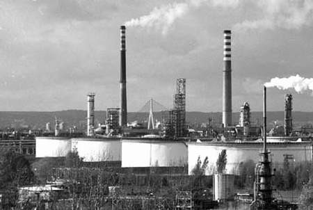 Na początku maja może się rozstrzygnąć czy Rafineria Gdańska pozostanie gdańską, czy trafi do PKN Orlen. 
Fot. Robert Kwiatek