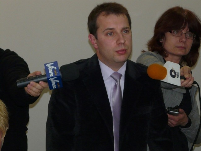 Daniel Aptapski, p.o. dyrektora prosi samorządy o wsparcie