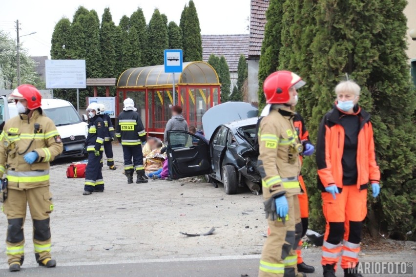 Wypadek w Opolu-Wrzoskach. Renault najechało na tył skody