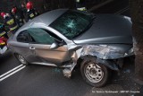 PSP Chojnice: Samochód uderzył w wiadukt [ZDJĘCIA]