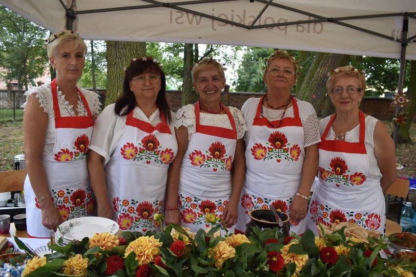 Parafialne święto plonów w Kuczkowie z Piknikiem z PRODUKTEM POLSKIM i kulinarną "Bitwą Regionów"