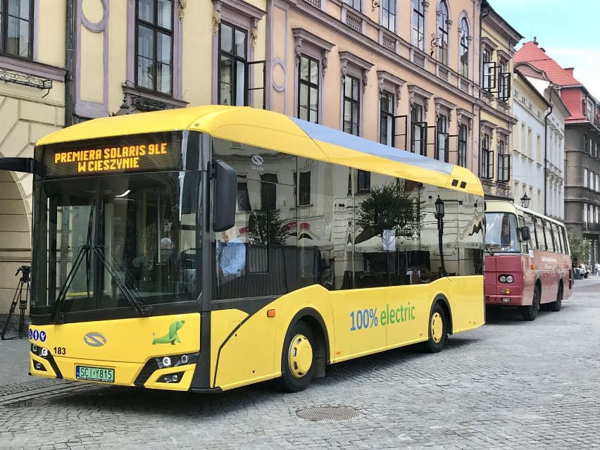 Dodatkowe kursy autobusów w Cieszynie. Sprawdź rozkład na Wszystkich Świętych