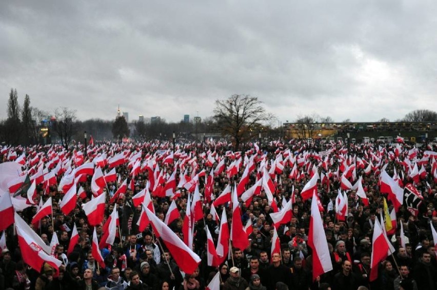 Marsz Niepogległości 2018. Gigantyczny przemarsz przez stolicę będą zabezpieczać policyjni informatycy? "Sytuacja jest dramatyczna"