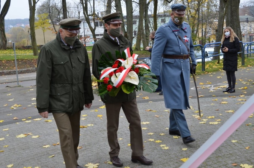 Symboliczne uroczystości Narodowego Dnia Niepodległości w Kartuzach (11.11.2020) 