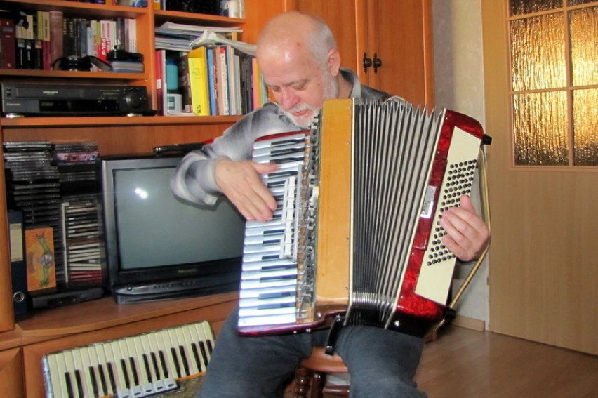 Józef Osmenda - radny z akordeonem. Wywiad