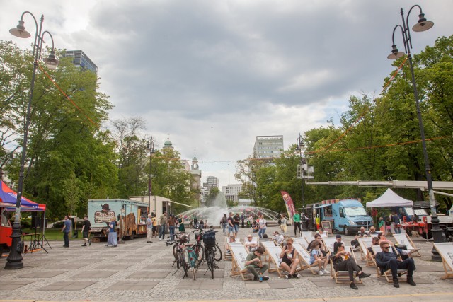 Zlot Food Trucków w Noc Muzeów. Takiej imprezy "z kuchnią na kółkach" nie było