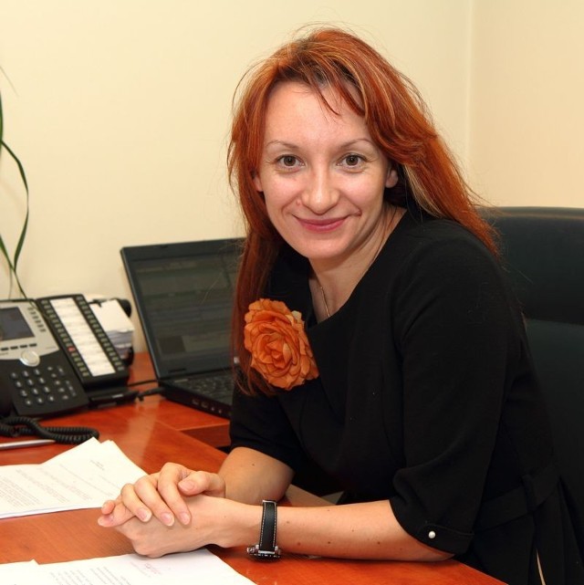Ewa Sidełko-Paleczny, sekretarz miasta. Zajmuje się
m.in. sprawami promocji miasta, odpowiada za sprawy pracownicze i organizację urzędu.