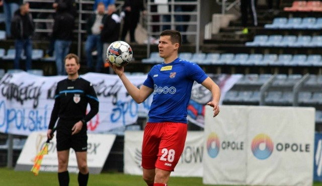 Artur Pikk trafił do Odry Opole na początku 2023 roku. Nominalnie występuje na lewej obronie, ale w razie potrzeby może również zagrać jako lewy pomocnik.