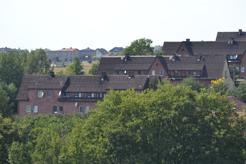 Trwa burzenie budynków po kopalni Anna w Pszowie