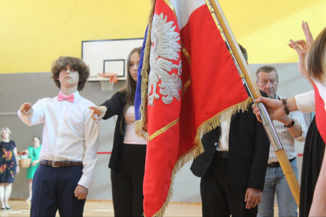 Swoich absolwentów uroczyście pożegnała Szkoła Podstawowa nr 3 im