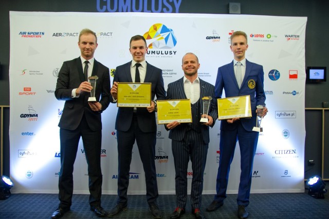 Pupek & Kozikowski Paramotor Team Poland zdobyli trzecie miejsce w plebiscycie Cumulusy 2018.